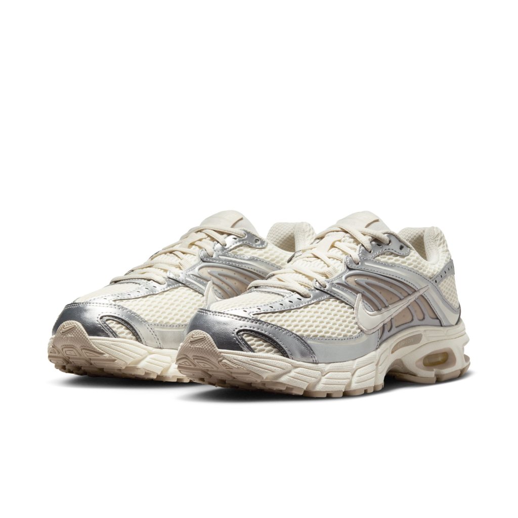 Air Max Moto 2K strigaskór