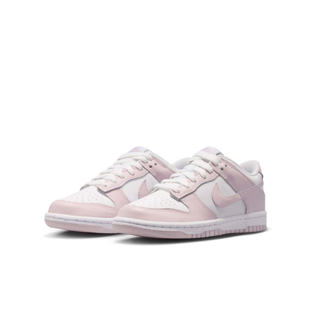 Dunk Low strigaskór