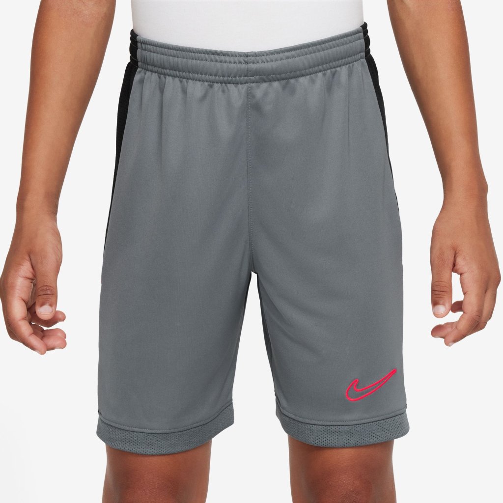 Academy Dri-Fit 7" stuttbuxur