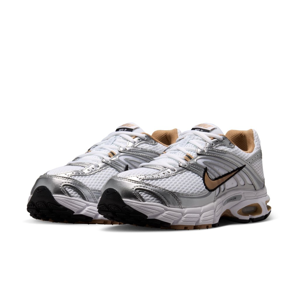 Air Max Moto 2K strigaskór