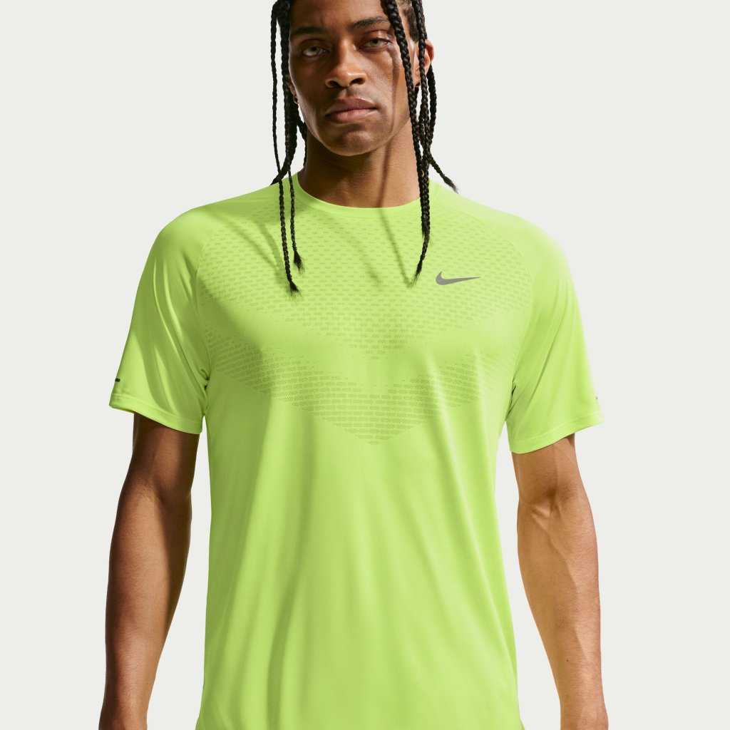 Stride Dri-Fit stuttermabolur