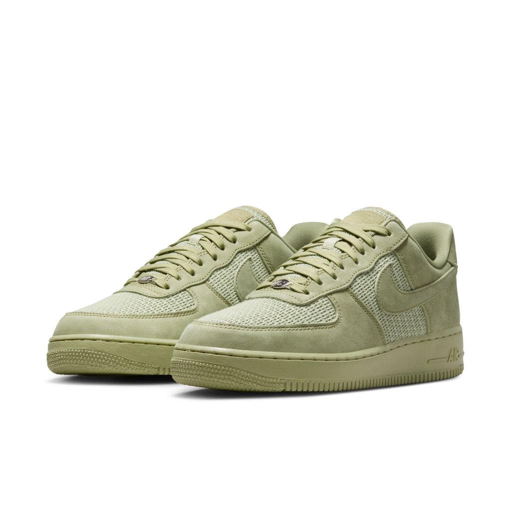 Air Force 1 '07 LV8 strigaskór