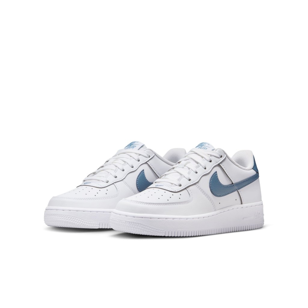 Air Force 1 LV8 2 strigaskór