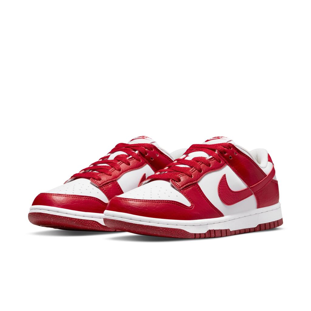 Dunk Low Next Nature strigaskór