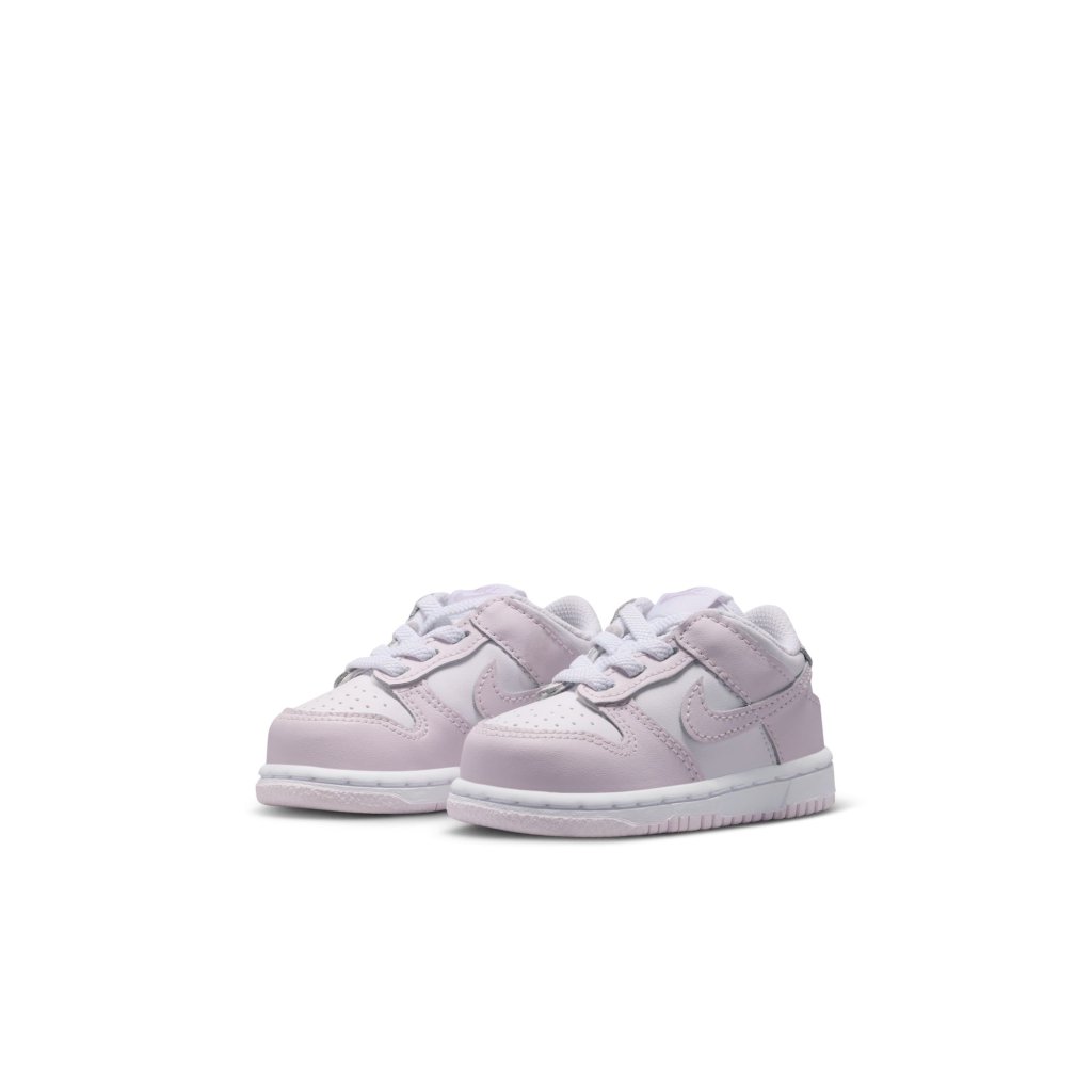 Dunk Low ungabarnaskór