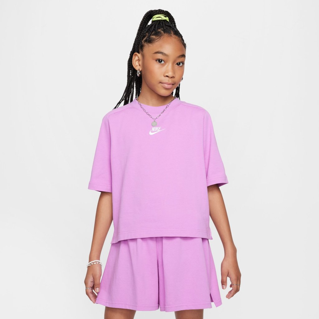 Sportswear stuttermabolur