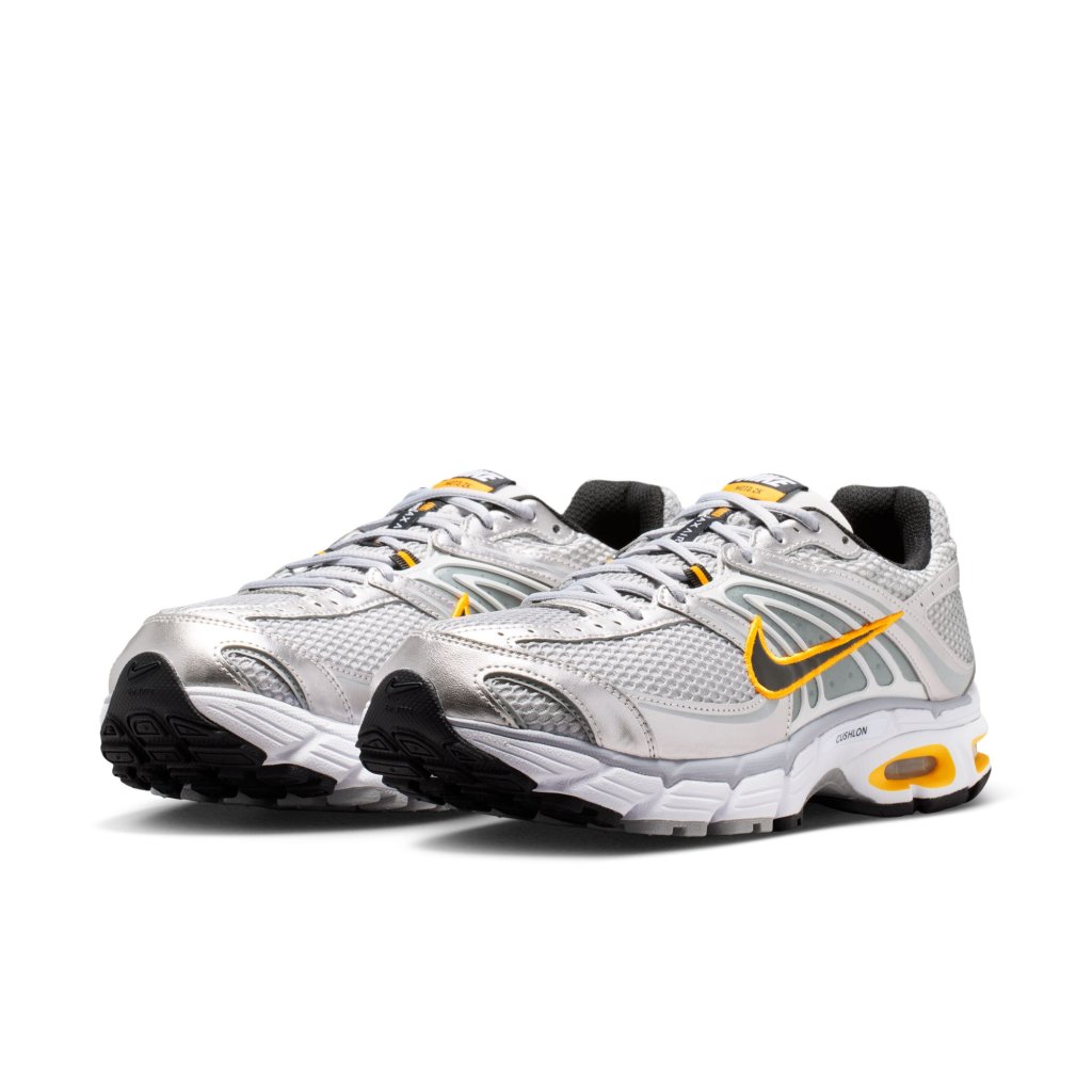 Air Max Moto 2K strigaskór