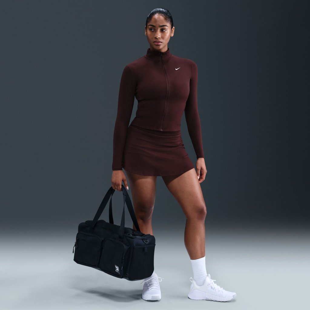 One Fitted Dri-Fit peysa