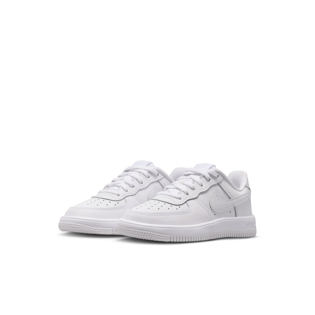 Force 1 Low strigaskór