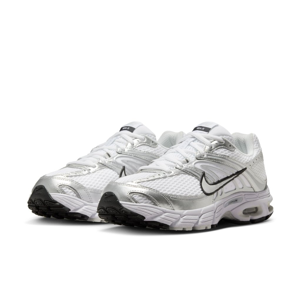 Air Max Moto 2K stigaskór 