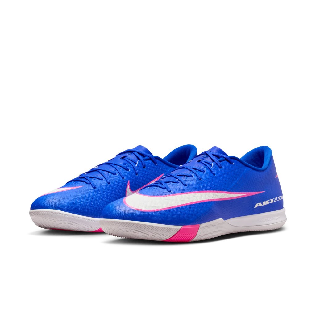 Mercurial Vapor 16 Academy IC fótboltaskór
