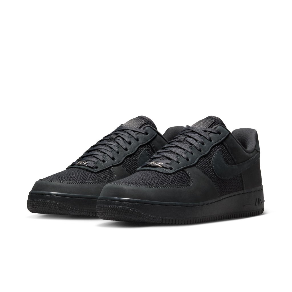 Air Force 1 '07 LV8 strigaskór