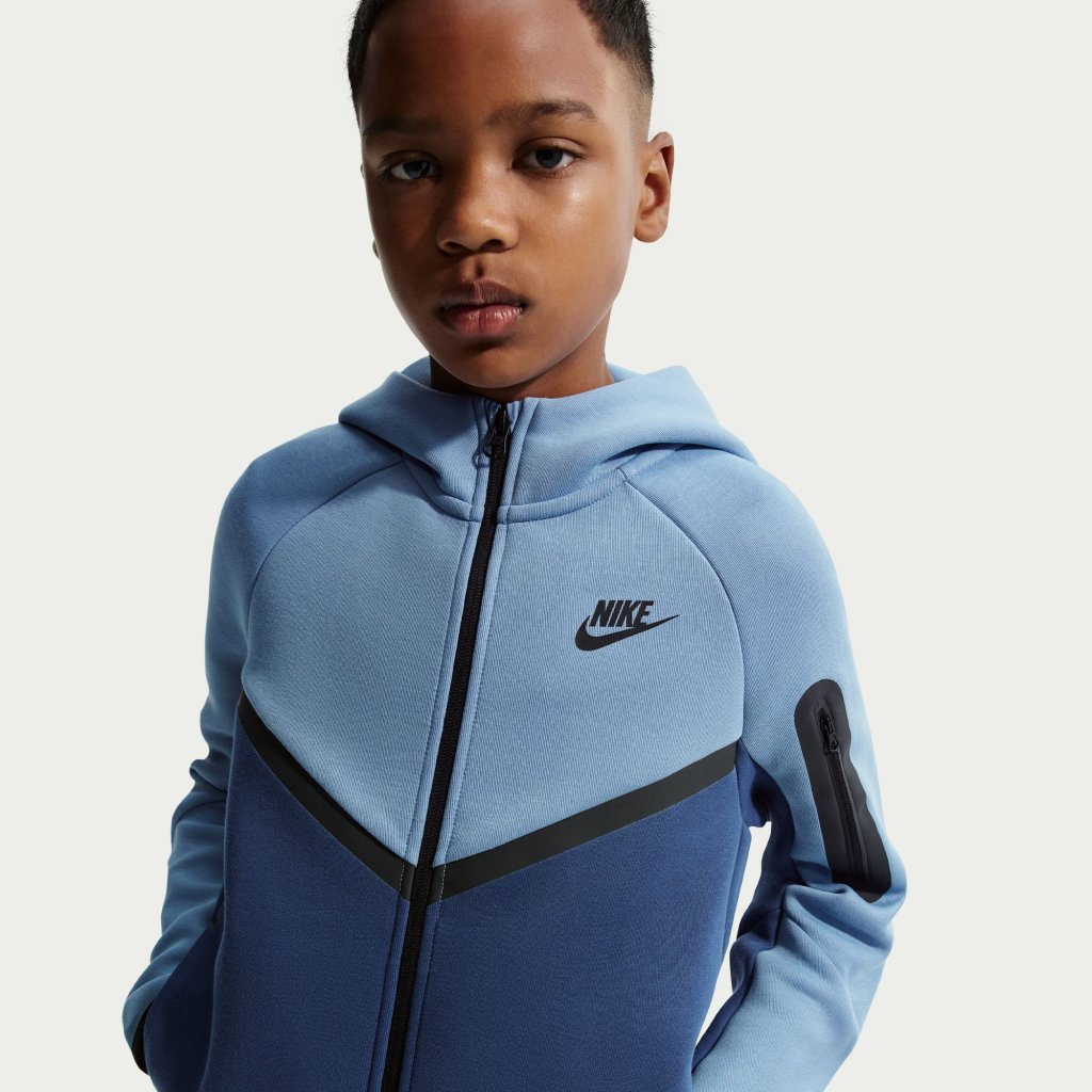 Tech Fleece peysa