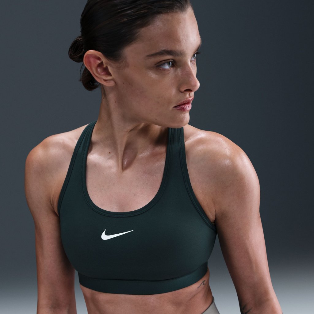 Swoosh Padded toppur