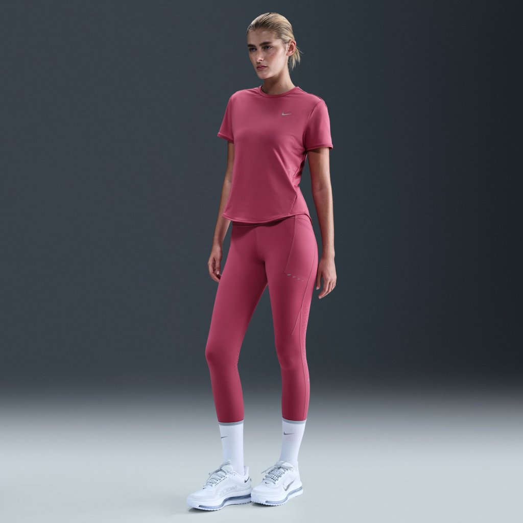 Swift Dri-Fit stuttermabolur